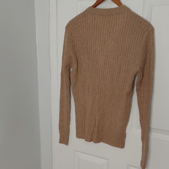 Elegant Tan Wool Blend Ribbed Cardigan - Picture 6 of 6